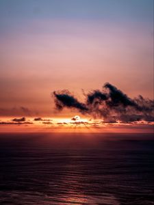 Preview wallpaper sea, horizon, sunset, sky, sun, clouds, dark