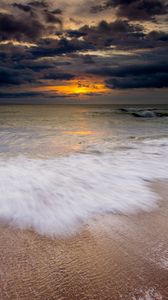 Preview wallpaper sea, horizon, sunset, tide, waves