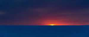 Preview wallpaper sea, horizon, sunset, dark, landscape
