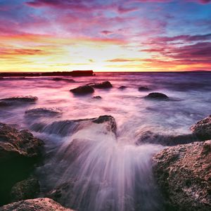 Preview wallpaper sea, horizon, water, stones