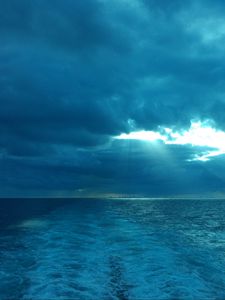 Preview wallpaper sea, horizon, waves, clouds, fog
