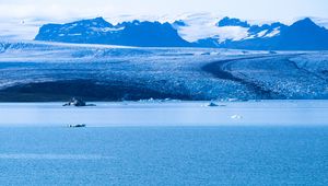 Preview wallpaper sea, ice, glacier, shore, mountains, landscape