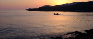 Preview wallpaper sea, island, bay, boat, twilight, silhouettes