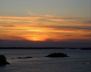 Preview wallpaper sea, island, trees, sunset, evening