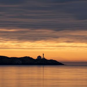 Preview wallpaper sea, lighthouse, sunset