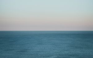 Preview wallpaper sea, moon, horizon, twilight, minimalism