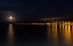 Preview wallpaper sea, moon, night, lights