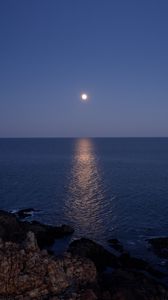 Preview wallpaper sea, moon, water, reflection, night, nature
