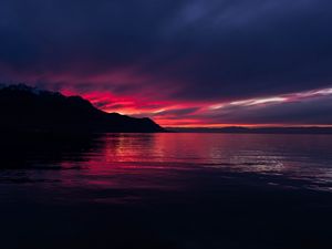 Preview wallpaper sea, mountains, sunset, night, dark, horizon, switzerland