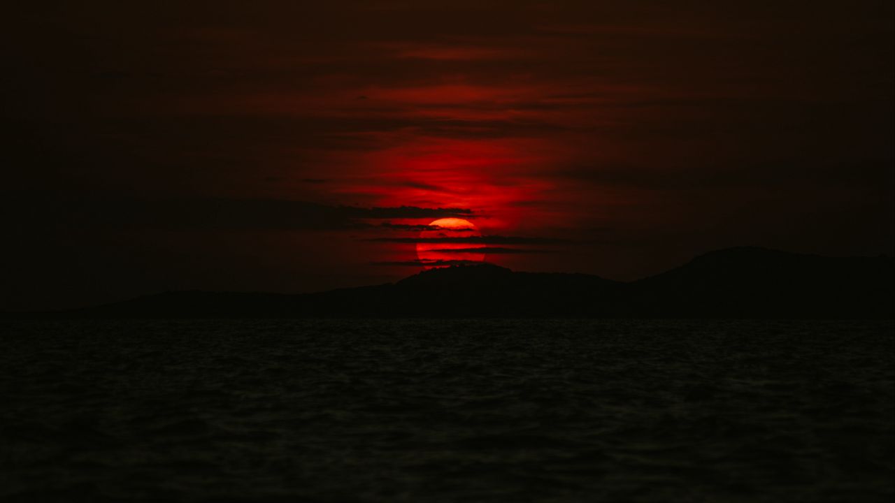 Wallpaper sea, mountains, sunset, sun, dark