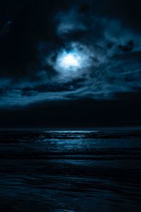 Preview wallpaper sea, night, moon, horizon