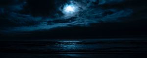 Preview wallpaper sea, night, moon, horizon