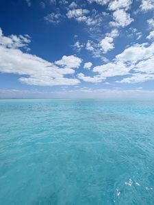 Preview wallpaper sea, ocean, horizon, clouds, sky