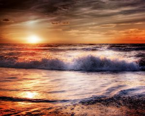 Preview wallpaper sea, ocean, surf, sunset, foam, hdr