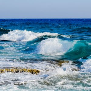 Preview wallpaper sea, ocean, surf, stones, foam