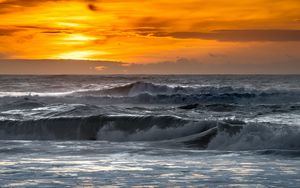 Preview wallpaper sea, ocean, waves, landscape, sky, nature