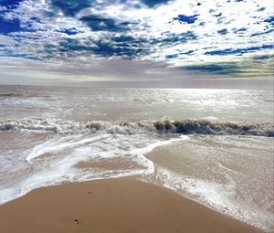Preview wallpaper sea, ocean, waves, tide, beach, clouds