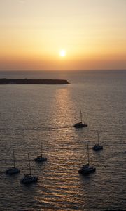 Preview wallpaper sea, pier, horizon, boats, sunset