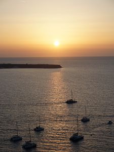 Preview wallpaper sea, pier, horizon, boats, sunset