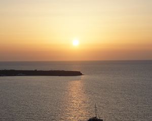 Preview wallpaper sea, pier, horizon, boats, sunset