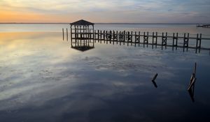 Preview wallpaper sea, pier, pilings, horizon