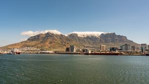 Preview wallpaper sea, port, mountains, clouds