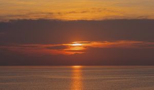 Preview wallpaper sea, reflection, sunset, horizon