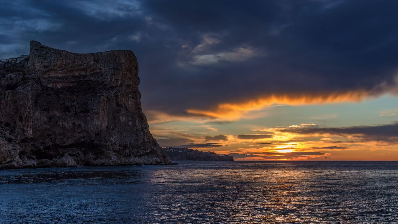 Wallpaper sea, rock, sky, sunset