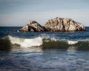 Preview wallpaper sea, rock, wave, birds, nature
