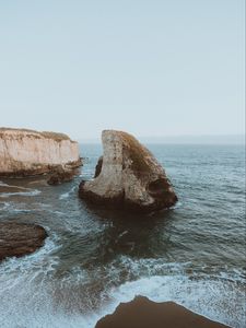 Preview wallpaper sea, rocks, cliff, coast, waves