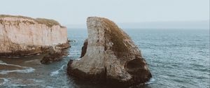 Preview wallpaper sea, rocks, cliff, coast, waves
