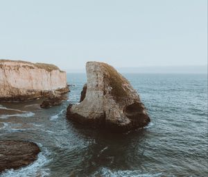 Preview wallpaper sea, rocks, cliff, coast, waves