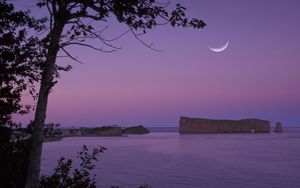 Preview wallpaper sea, rocks, evening, moon