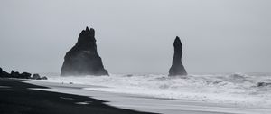 Preview wallpaper sea, rocks, waves, bw