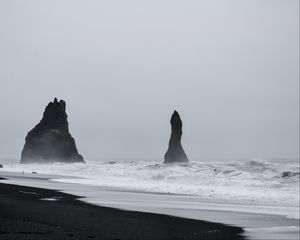 Preview wallpaper sea, rocks, waves, bw