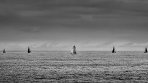 Preview wallpaper sea, sail, black and white, horizon