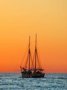 Preview wallpaper sea, sailboat, horizon