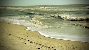 Preview wallpaper sea, sand, water, dirty, ocean, beach