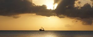 Preview wallpaper sea, ship, horizon, sunset