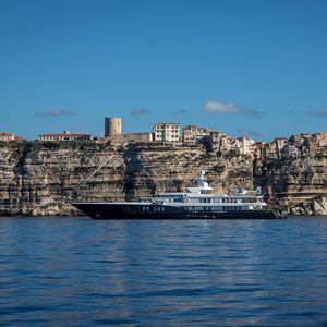 Preview wallpaper sea, ship, rocks, buildings