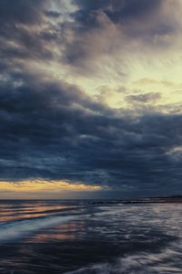 Preview wallpaper sea, shore, foam, waves, clouds