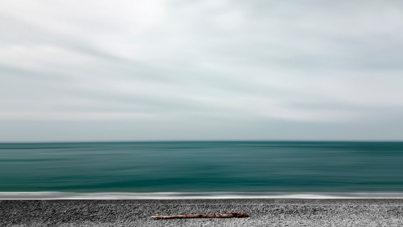 1600x900 Wallpaper sea, shore, minimalism