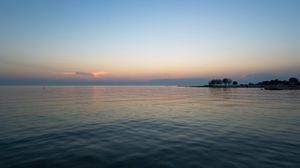 Preview wallpaper sea, shore, water, horizon, twilight