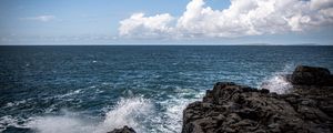 Preview wallpaper sea, splashes, foam, horizon, stones