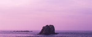 Preview wallpaper sea, stone, sky, lilac