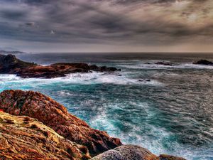 Preview wallpaper sea, storm, clouds, before a storm, excitement, rocks