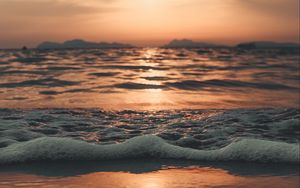 Preview wallpaper sea, sunset, beach, waves, water