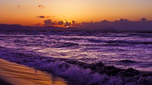 Preview wallpaper sea, sunset, coast, dark, beach