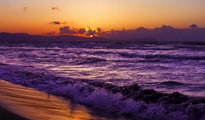 Preview wallpaper sea, sunset, coast, dark, beach