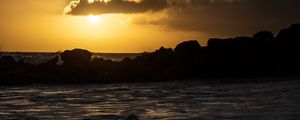 Preview wallpaper sea, sunset, dusk, beach, waves